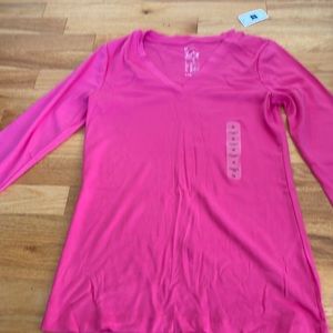 Gap super soft vneck NWT